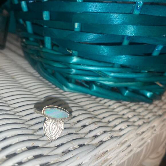 CUSTOM MADE AUSTRALIAN OPAL STERLING SILVER MEHNDI RING 5.75 BOHO - Picture 6 of 7